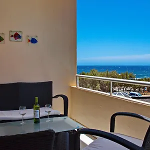 https://cabezomarineda-apt-el-medano.in-canary-islands.com